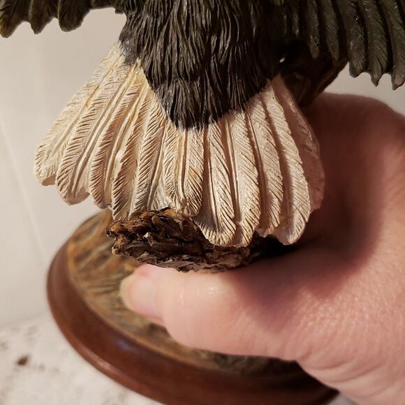 Bradford Exchange "Summit Sentinel" from Wings of Power Collection Eagle Statue - Picture 5 of 7